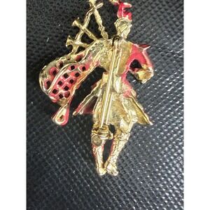 Vintage Scottish Bagpiper Brooch Gold Tone Red Enamel Plaid Kilt Figural Pin